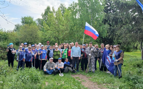 23 мая на территории дендропарка в с. Боровое прошел субботник.